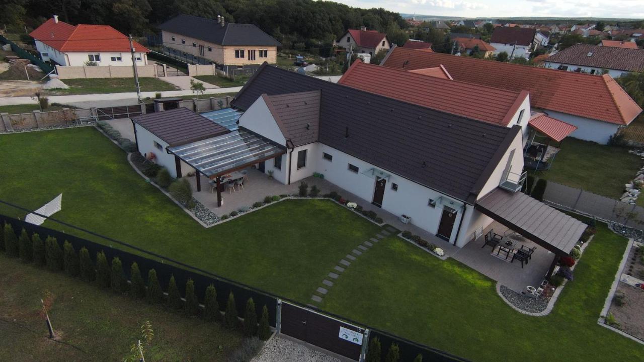 דירות Fertőrákos Oelyv מראה חיצוני תמונה
